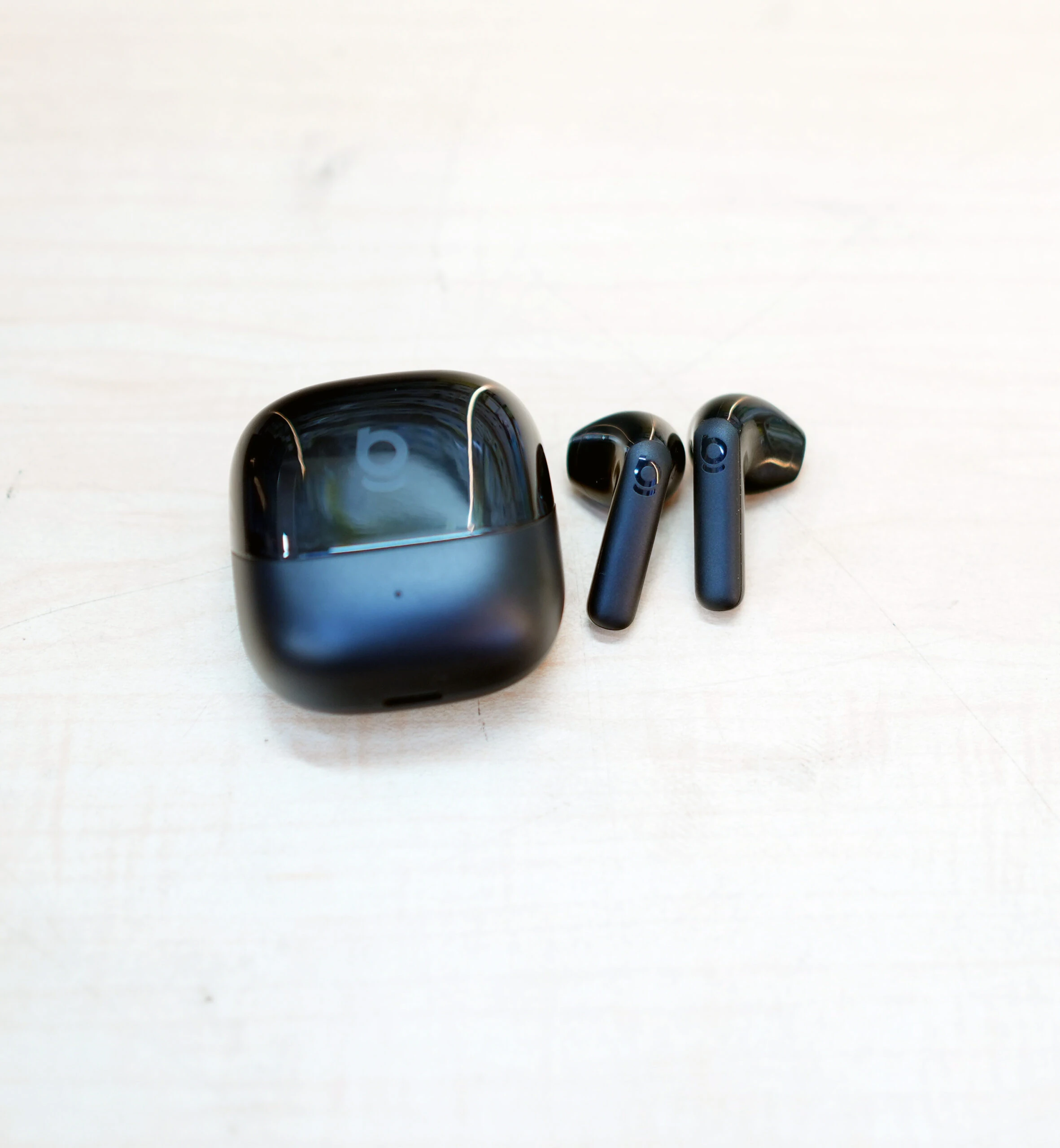 Baseus TWS Bass BS1 AI Call Noise Reduction Crystal Clear Sound Punchy Bass 50hr Long Battery Life A0010201
