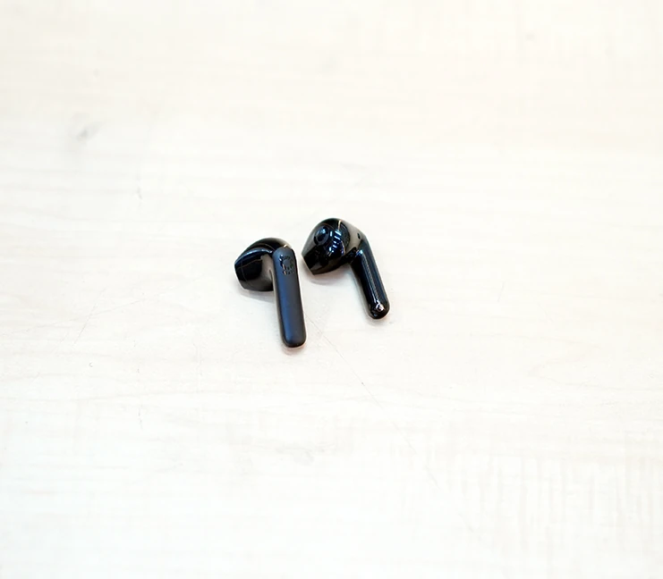 Baseus TWS Bass BS1 AI Call Noise Reduction Crystal Clear Sound Punchy Bass 50hr Long Battery Life A0010201 — ছবি ২